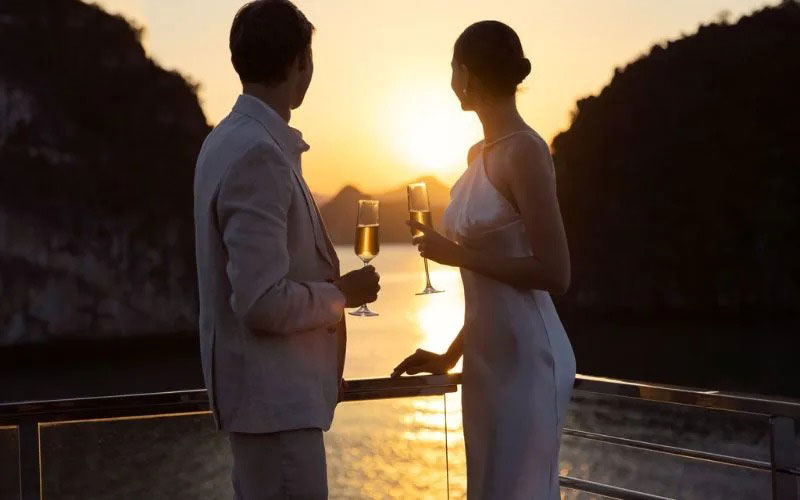 Birthday on a Cruise: Celebrate in Style with Halong Amanda Cruise
